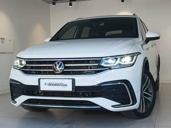 VOLKSWAGEN TIGUAN 2.0 300 TSI GASOLINA ALLSPACE R-LINE AUTOMÁTICO VOLKSWAGEN TIGUAN 2.0 300 TSI GASOLINA ALLSPACE R-LINE AUTOMÁTICO